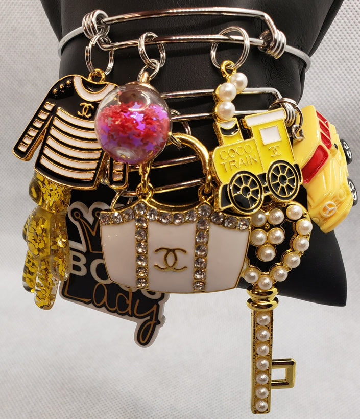 BRACELETS/BANGLES