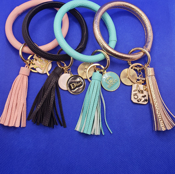 LEATHER KEYCHAIN WRISTLETS